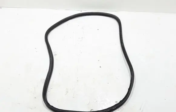 Renault Megane III Trunk rubber seal (body) 908300009R