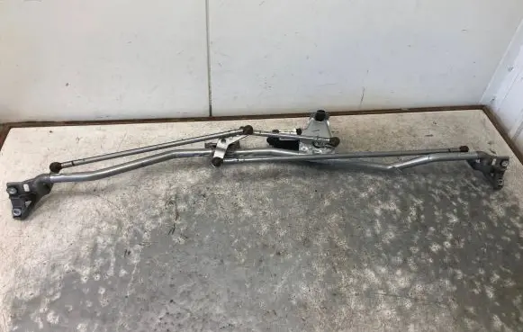 Opel Meriva A Wiper motor 93390344