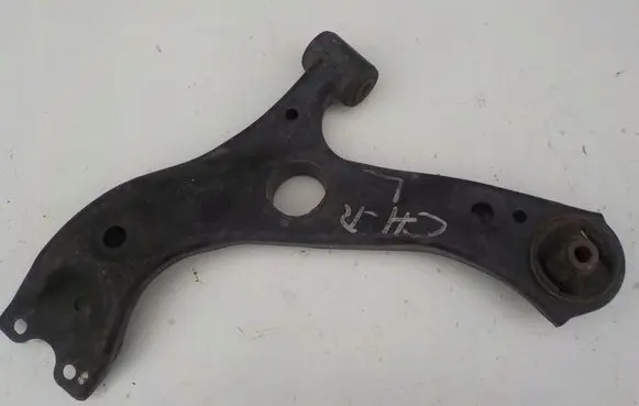 Toyota C-HR I Front lower control arm/wishbone 65566556