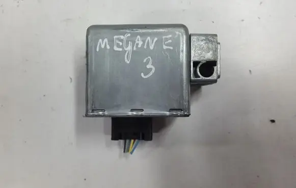 Renault Megane III Steering wheel lock 8200604934