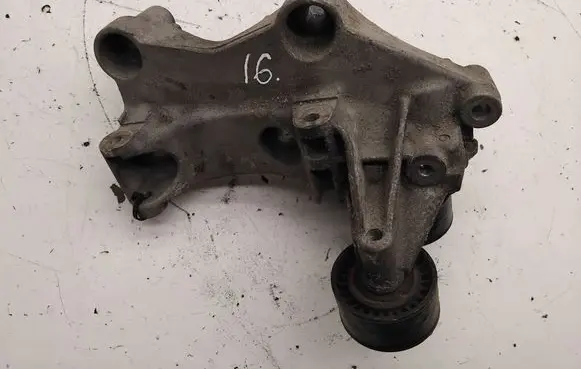 Renault Scenic III - Grand scenic III Generator/alternator bracket 117102017R