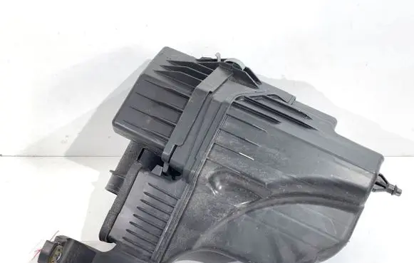 Nissan Qashqai J12 Air filter box 