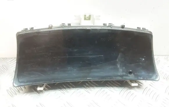 Toyota Corolla Verso E121 Speedometer (instrument cluster)