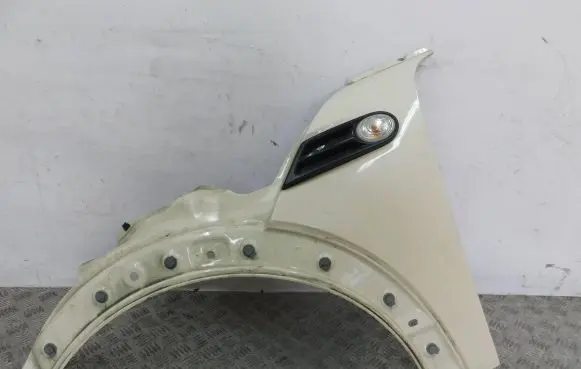 Mini One - Cooper Coupe R56 Fender