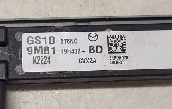 Mazda 6 Aerial antenna amplifier GS1D676N0 9M8119H432BD K2224