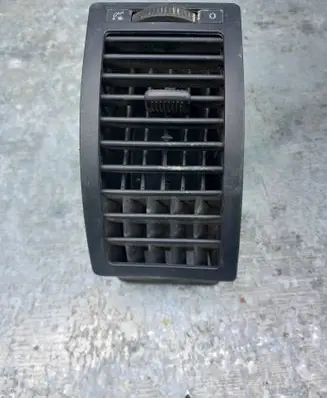 Volkswagen Polo Dashboard side air vent grill/cover trim 6Q0819704