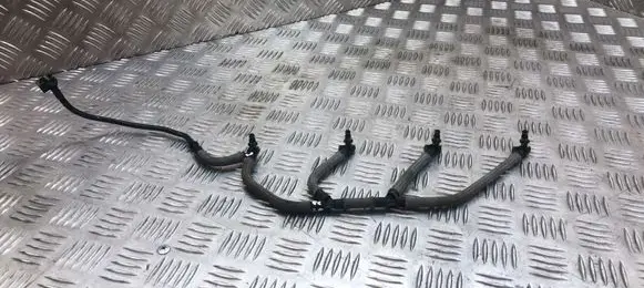 Ford Focus ST Fuel line pipe