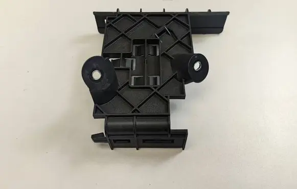 Volkswagen Golf VII Other engine bay part 5Q0906507F