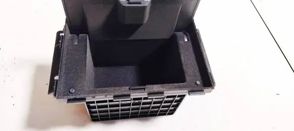 Chevrolet Captiva Glove box