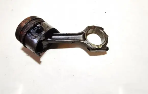 Renault Kangoo I Piston with connecting rod