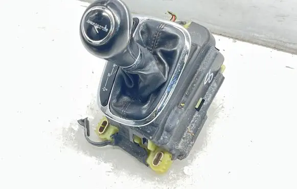 Mercedes-Benz CLK A209 C209 Gear shifter/selector A2032678524