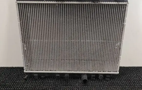 Citroen C4 Cactus Coolant radiator 873460200