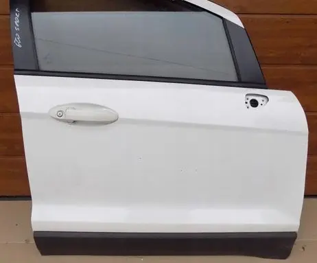 Ford Ecosport Front door