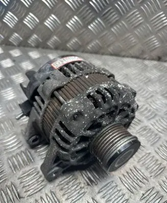 KIA Sorento Generator/alternator 373002F300 8400291 135V150A