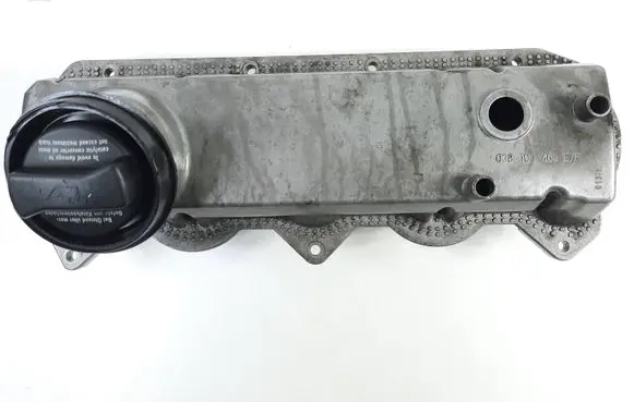 Volkswagen Golf IV Rocker cam cover 038103469E