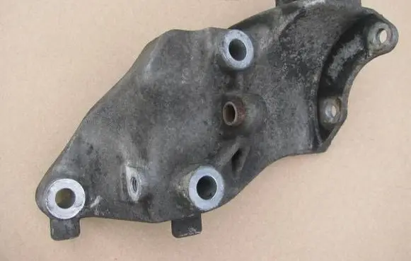 Fiat Doblo Power steering pump mounting bracket 55211134