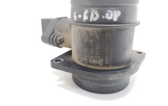 Skoda Fabia Mk2 (5J) Mass air flow meter 038906461B 0281002531