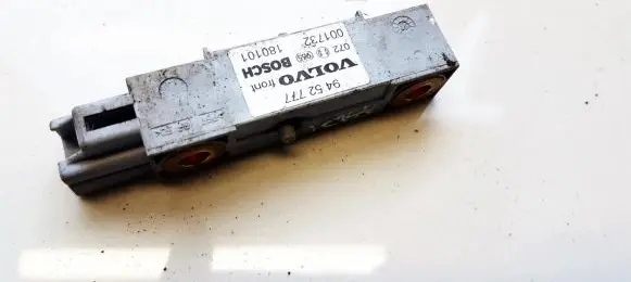 Volvo S80 Airbag deployment crash/impact sensor 9452777 001732