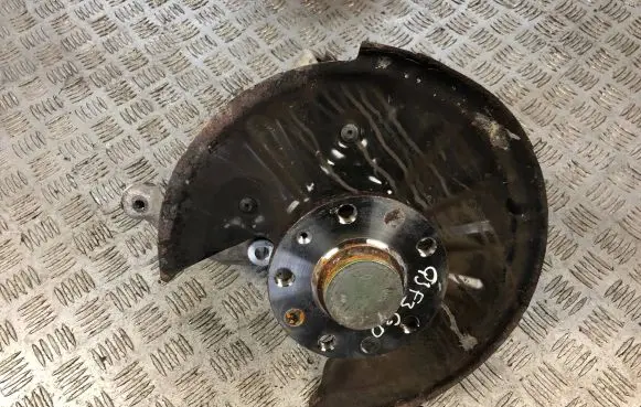 Audi Q3 F3 Rear wheel hub