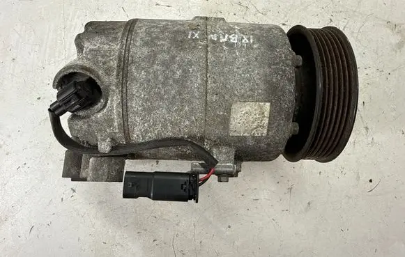 BMW X1 F48 F49 Air conditioning (A/C) compressor (pump) 8202138 9362491 64529362491