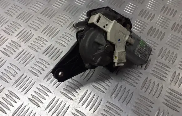 Renault Scenic II - Grand scenic II Wiper motor 8200153458