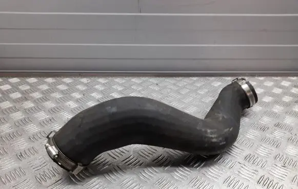 Ford Mustang VI Intercooler hose/pipe FR3C6F073AA