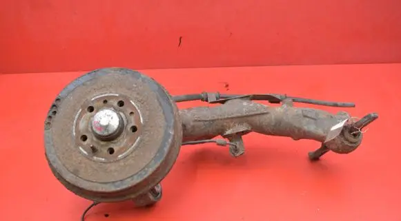 Opel Combo D Front wheel hub spindle knuckle