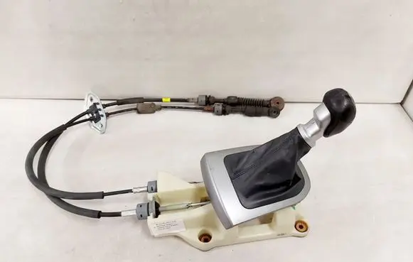 KIA Rio Gear selector/shifter in gearbox 