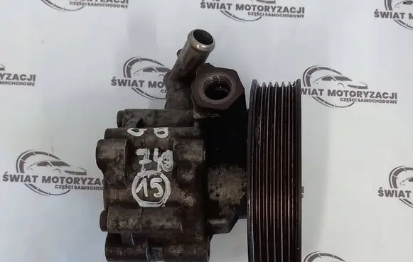 Opel Combo D Power steering pump 7613955570