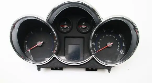 Chevrolet Cruze Speedometer (instrument cluster) 688014257