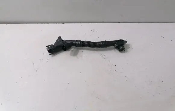 BMW 5 F10 F11 Breather hose/pipe 7575639