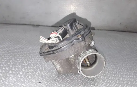 Ford Fiesta Throttle valve VP4F9U9E928BC