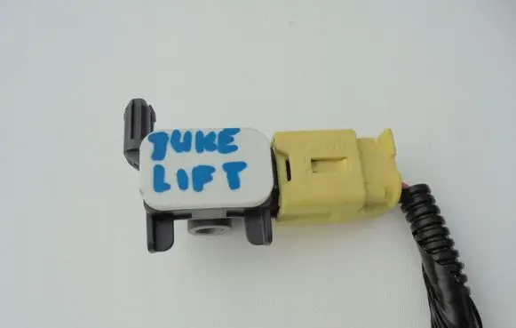Nissan Juke I F15 Airbag deployment crash/impact sensor 988303JA0A