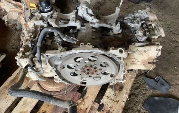 Subaru Legacy Engine