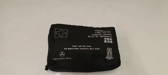 Mercedes-Benz A W176 First aid kit 