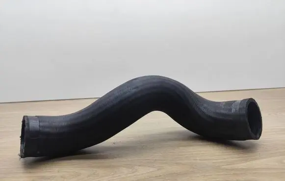 Volvo XC90 Intercooler hose/pipe 30766440