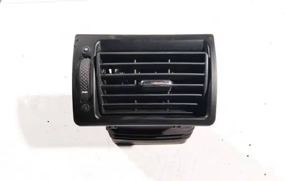 Ford Mondeo Mk III Dash center air vent grill