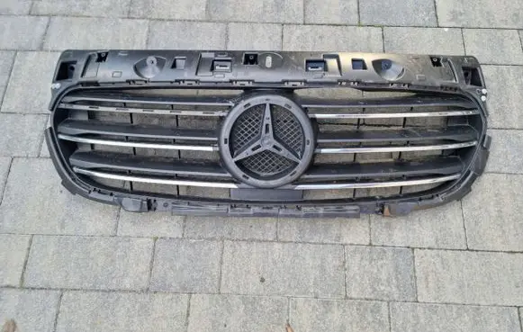 Mercedes-Benz Citan W415 ACC Distronic radar sensor grill/trim A4205030100
