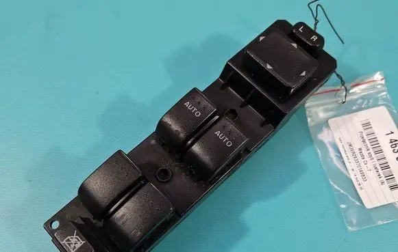 Mazda CX-7 Electric window control switch IMPRK1463836