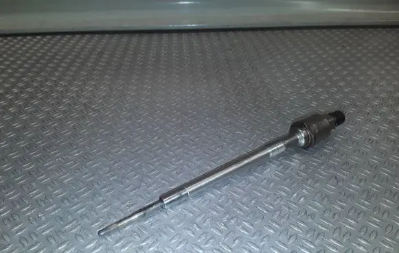 Opel Insignia A Glow plug E2529010907