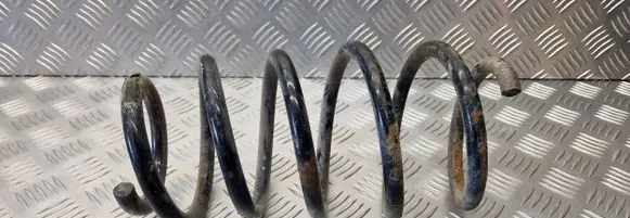 Opel Zafira B Front coil spring