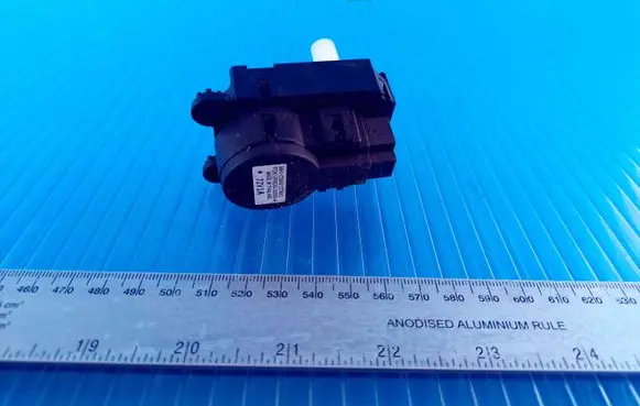 Mitsubishi Lancer X Air flap motor/actuator CSA512T010 7ZV1A