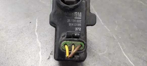 Opel Astra F Headlight level adjustment motor 255104