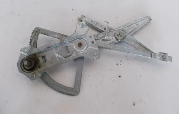 Opel Vectra A Front door manual window regulator 90464334