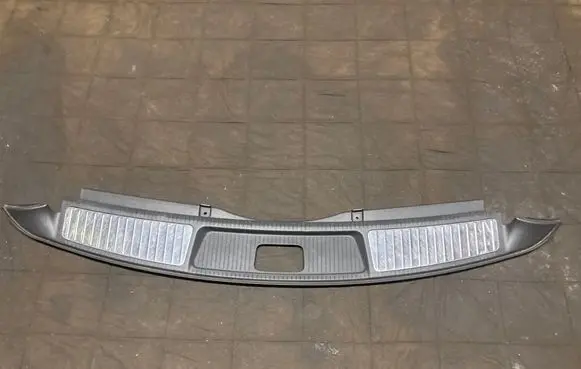 Opel Insignia A Trunk/boot sill cover protection 13222434