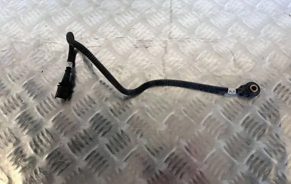 Maserati Levante Detonation knock sensor 0261231212
