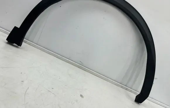Peugeot 2008 II Front arch trim 9825736680