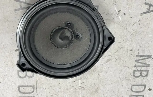 Mercedes-Benz C W205 Panel speaker A2058200902