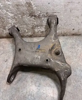 BMW X5M F85 Rear upper control arm/wishbone 6770952 6770954