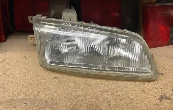 Hyundai H-1, Starex, Satellite Headlight/headlamp 1012395